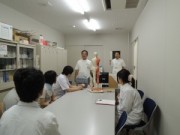 コスモス治療院の実習学生控え室の様子。いろいろな治療法を教わりました！